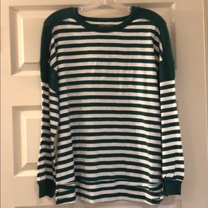 True Craft Long Sleeved Shirt - Women’s Medium